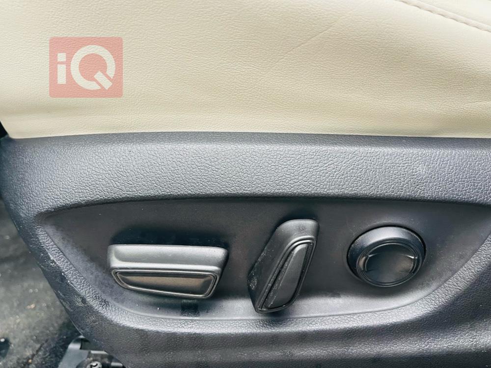 تويوتا كراون